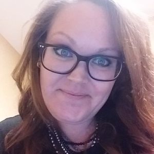 Meet your Posher, Staci